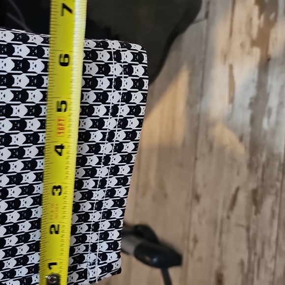 Betabrand Catstooth Dress Pant Yoga Pants L Short Petite NWOT Black White Cat - Picture 8 of 16